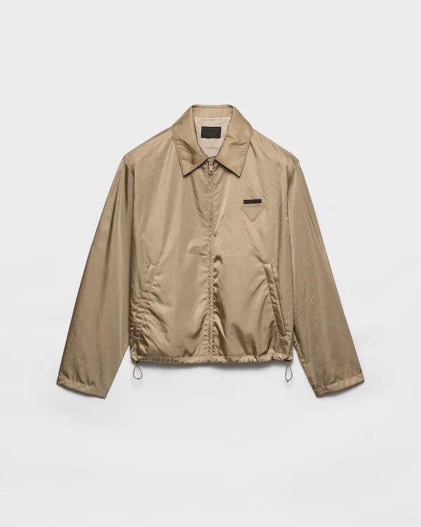 Chaqueta blousón con cremallera de Re-Nylon