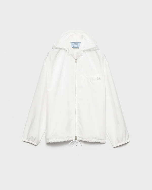 Chaqueta blousón ligera de Re-Nylon