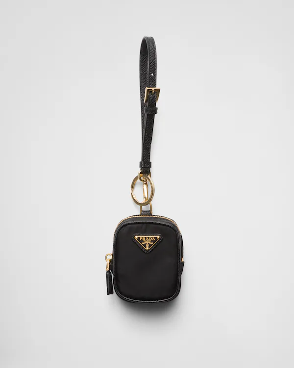 Mini bolsillo Prada Re-Edition 1978 Re-Nylon con llavero
