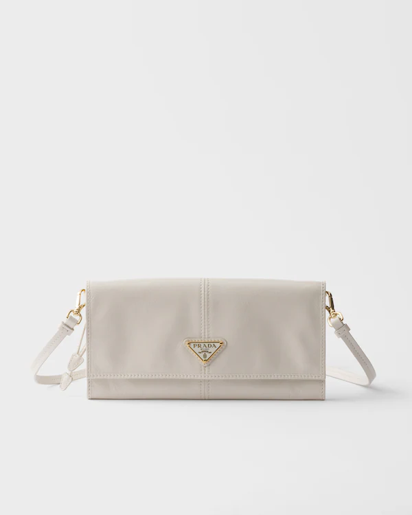 Billetera de cuero con correa para hombro