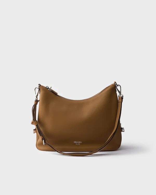 Bolso de hombro de cuero grande Prada