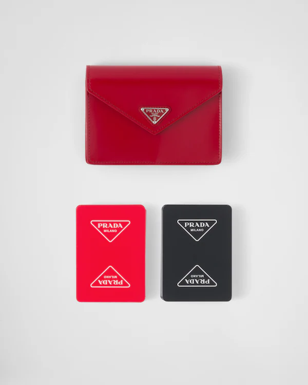 Baraja de cartas con estuche de cuero